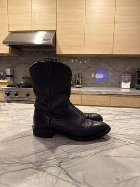 Ariat Men's Heritage Roper Black Leather Western Boots Style 35501